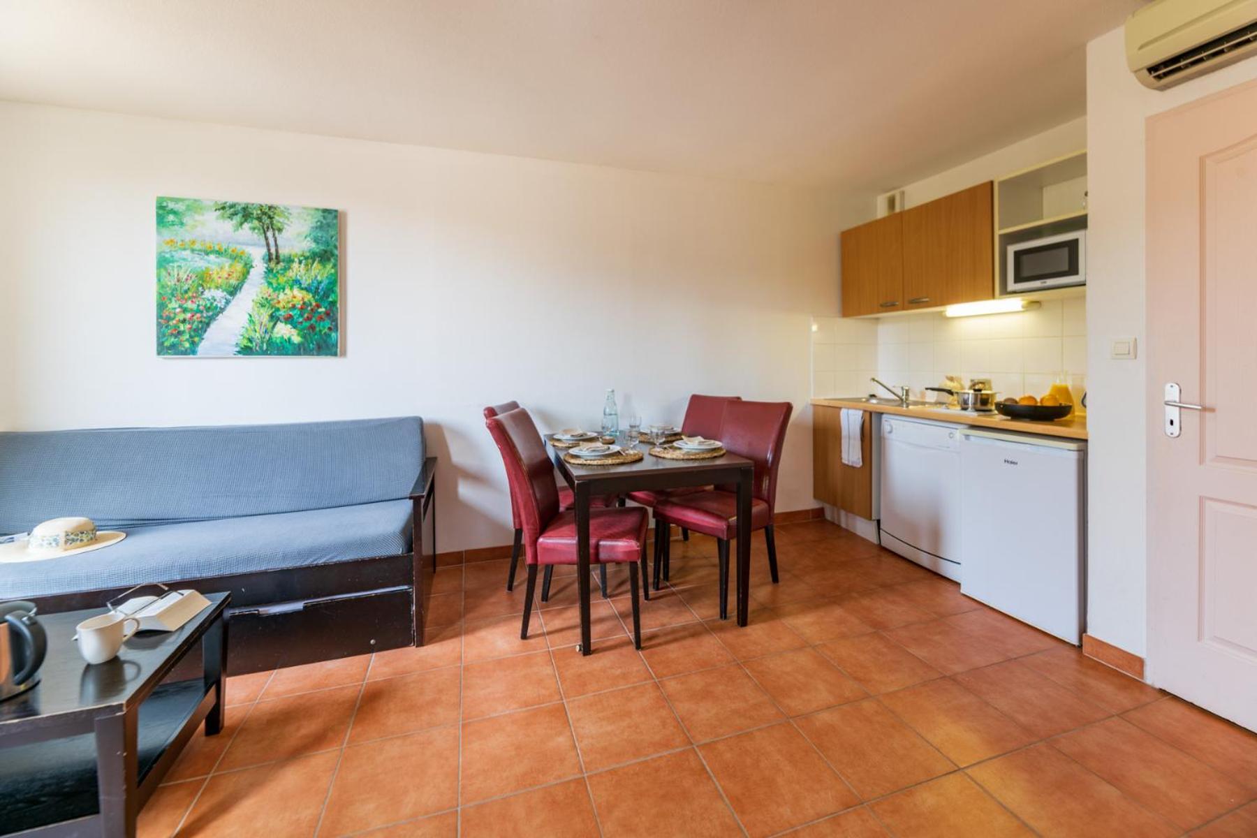 Cerise Carcassonne Sud Hotel Eksteriør billede